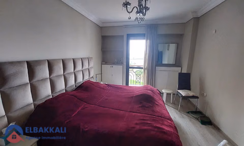 Wohnung mit Balkon zu verkaufen