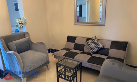 Wohnung mit Balkon zu verkaufen