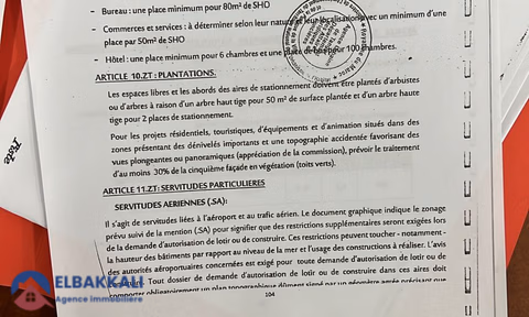 Geteelde bouwgrond in een woonwijk te koop