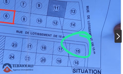 Geteelde bouwgrond in een woonwijk te koop