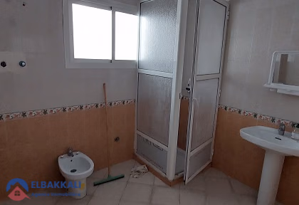 Büro zum Verkauf im ersten Stock