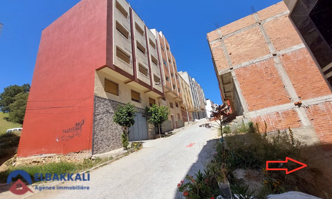 Οριοθετημένο οικόπεδο σε οικιστική ανάπτυξη προς πώληση