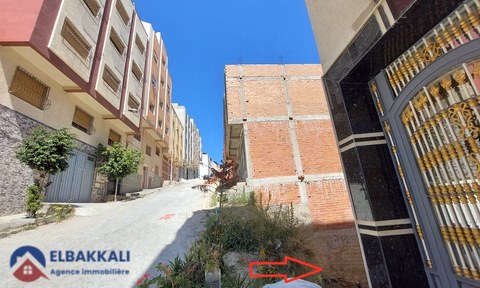 Οριοθετημένο οικόπεδο σε οικιστική ανάπτυξη προς πώληση