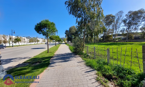 Οικόπεδο με τίτλο προς πώληση