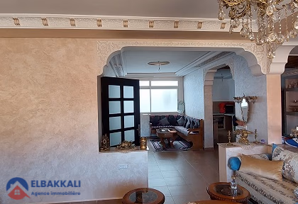 Haus mit Terrasse zu verkaufen