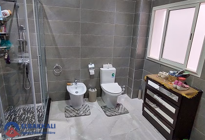 Haus mit Terrasse zu verkaufen