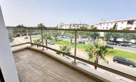 Appartement à louer avec jardin au deuxième étage