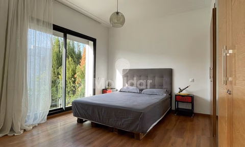 فيلا للإيجار مع مسبح