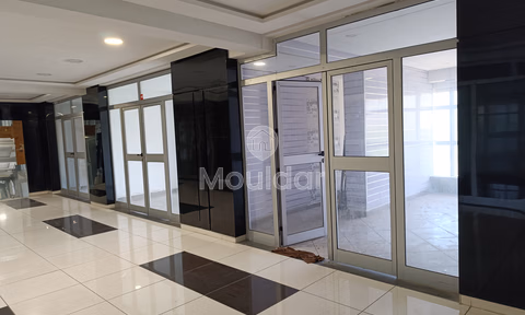 Local commercial à vendre