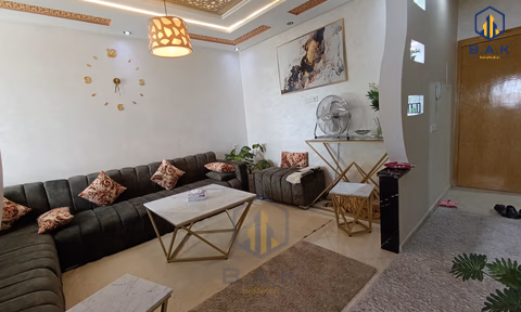 Apartament de închiriat cu terasă