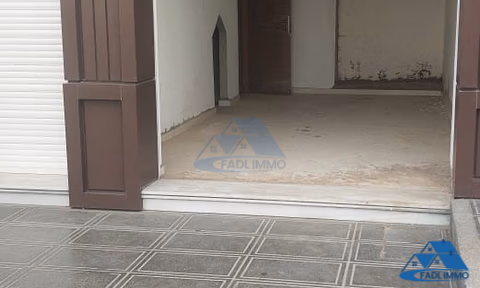 Locale commerciale in affitto