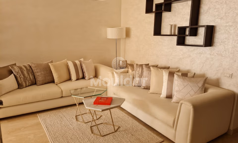 شقة للإيجار مع تراس في الطابق الأرضي