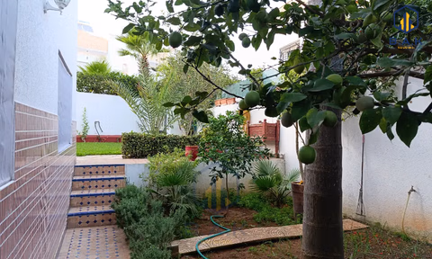 Villa for buy with terrace