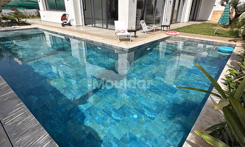 فيلا للإيجار مع مسبح