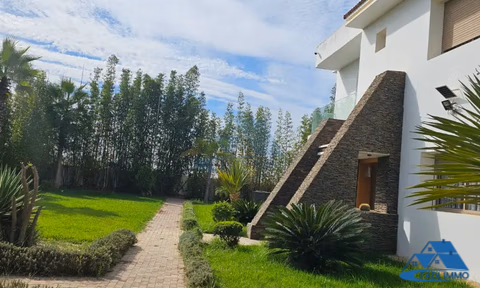 Bir tarım faaliyeti için satılık çiftlik