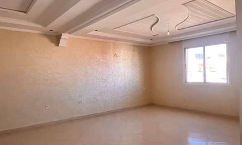 للبيع: شقة 3 غرف في حي المستقبل