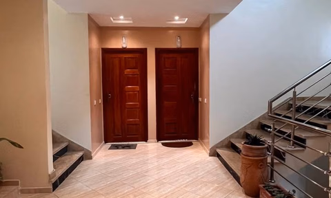 للبيع: شقة 3 غرف في حي المستقبل