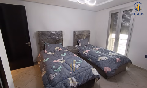 Apartament do wynajęcia z balkonem na ósme piętro