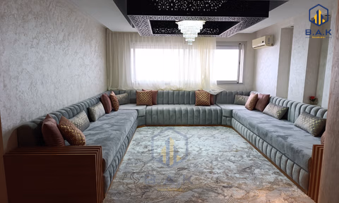 Apartament do wynajęcia z balkonem na ósme piętro