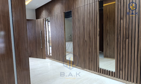 Nowe biuro do wynajęcia z parkingiem