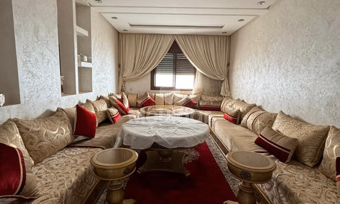 Appartement à louer au troisième étage