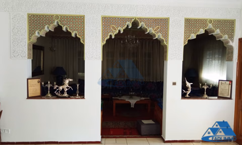 Villa zum Kauf mit Terrasse