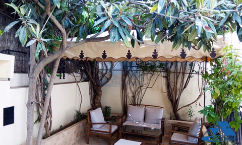 Villa zum Kauf mit Terrasse