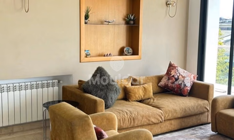 Appartement à louer, 4 chambres, 220 m²