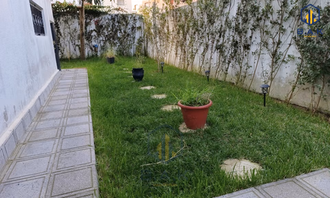 Villa for buy with terrace