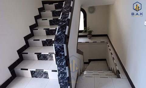 Villa for buy with terrace