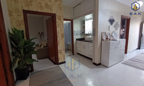 Villa for buy with terrace