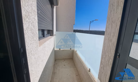 Nuova casa da acquistare con balcone