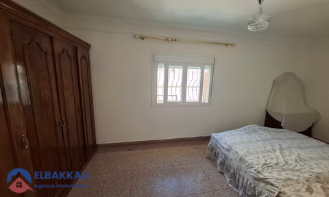 Haus zum Kauf mit Garage