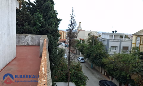 Satılık villa, Tanger Merkez, 6 yatak odası, 340 m².
