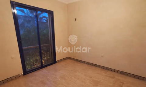Villa d'Exception à Vendre à Marrakech : 5 Chambres et Piscine