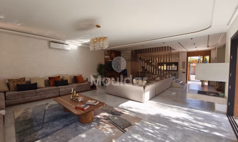 Villa Luxueuse à Marrakech : 3 Chambres avec Piscine et Confort