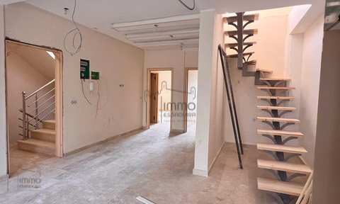 Appartement Spacieux à Argana : Terrasse Privée