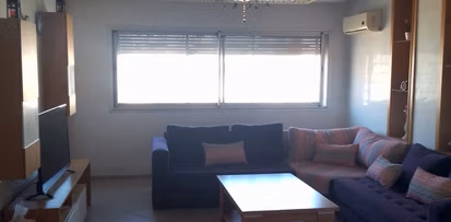 بيع شقة فسيحة على الوزن الثقيل القنيطرة HS