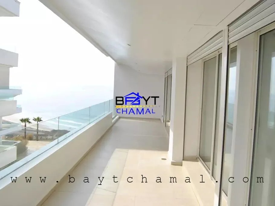 Escape to Tangier: Malabata Vacation Apartment 130m² - Photo 2