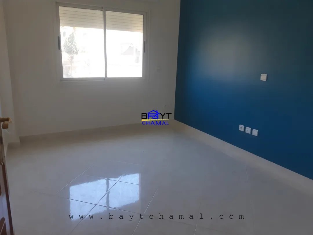 Élégant Appartement à Louer à Tanger - 3 Chambres Spacieuses - Photo 5