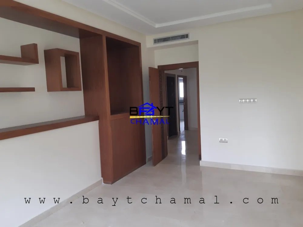 شقة واسعة للبيع في طنجة، 4 غرف نوم، 200م² - Photo 4