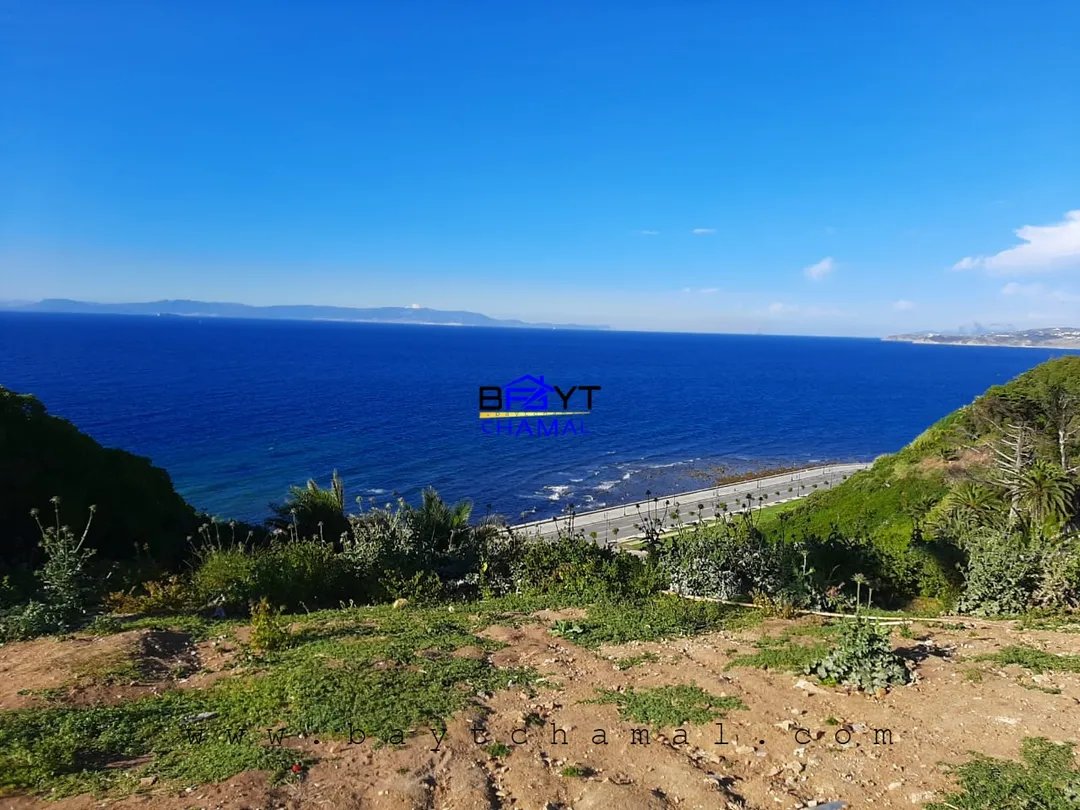Land for Sale in Tangier - Marchan: Seize Your Opportunity - Photo 1