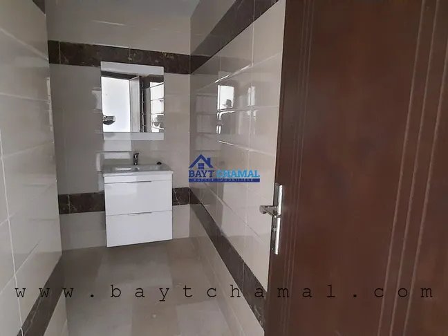 شقة للبيع في طنجة: 76م²، غرفتان، وسط المدينة - Photo 2