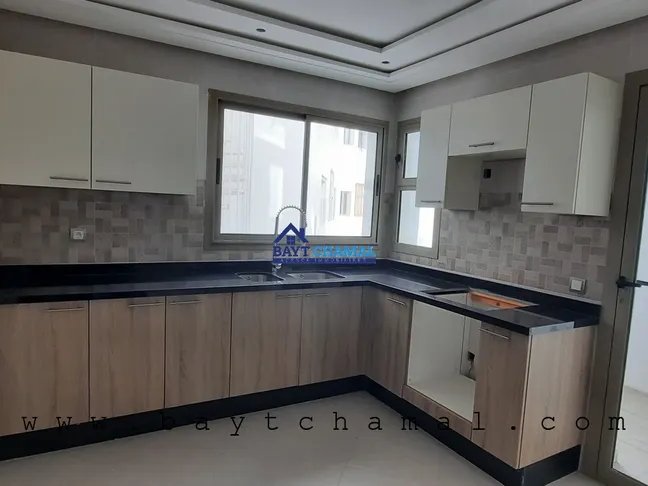 شقة للبيع في طنجة - مرشان، 3 غرف نوم واسعة - Photo 4