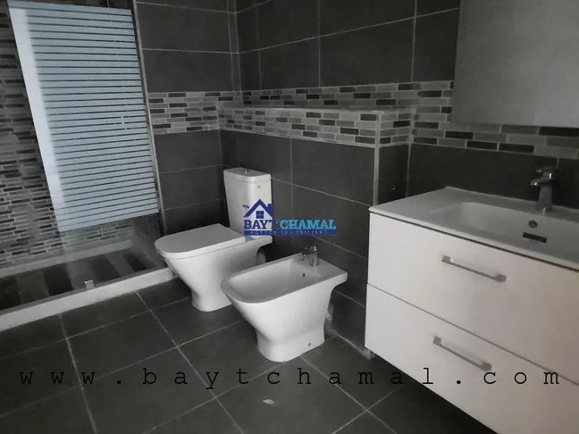 شقة للبيع في طنجة - مرشان، 3 غرف نوم واسعة - Photo 6