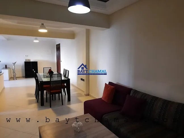 شقة للإيجار: 130م²، 3 غرف في قلب طنجة - Photo 2