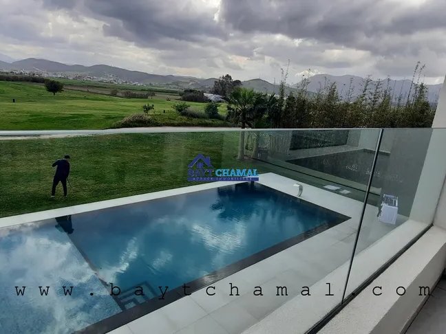 Villa Luxe à Marina Smir : 5 Chambres, Espace Éblouissant - Photo 14