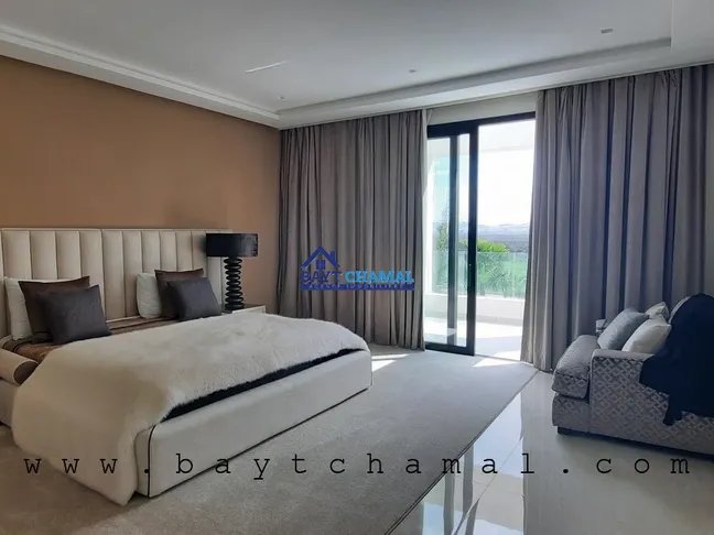 Villa Luxe à Marina Smir : 5 Chambres, Espace Éblouissant - Photo 10