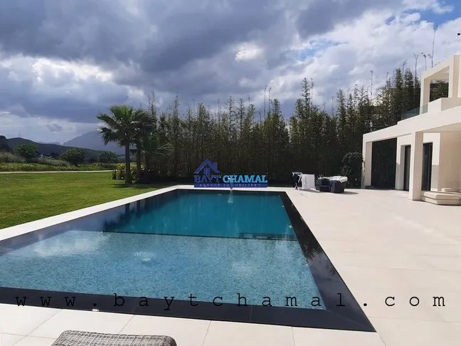 Villa Luxe à Marina Smir : 5 Chambres, Espace Éblouissant - Photo 19