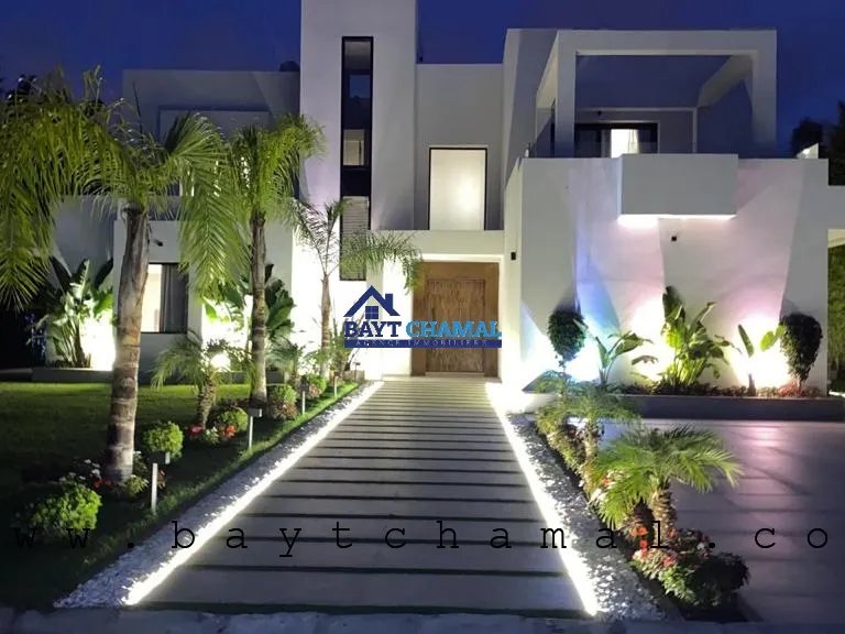 Villa Luxe à Marina Smir : 5 Chambres, Espace Éblouissant - Photo 20